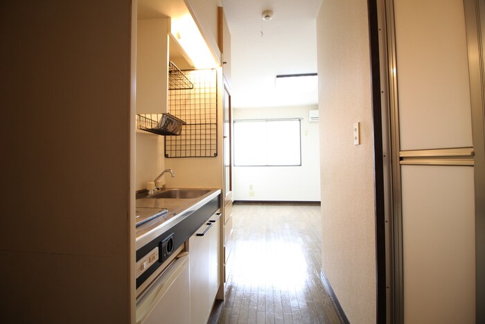 プラザ中根の物件内観写真