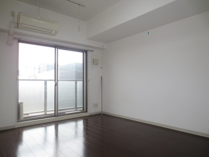 プリムヴェ－ルの物件内観写真