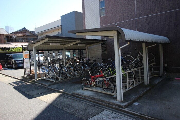 プリムヴェ－ルの物件外観写真