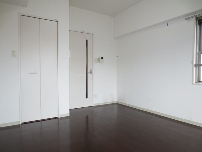 プリムヴェ－ルの物件内観写真