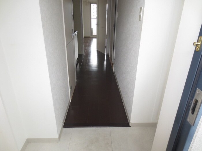 プリムヴェ－ルの物件内観写真