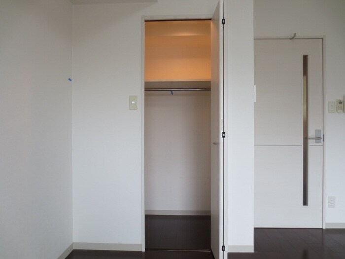 プリムヴェ－ルの物件内観写真