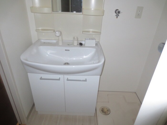 プリムヴェ－ルの物件内観写真