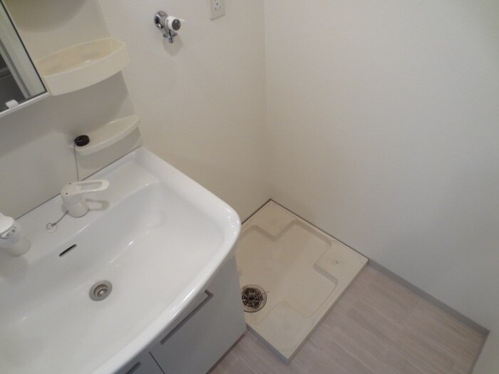 プリムヴェ－ルの物件内観写真