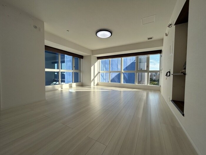 ｱﾙﾊﾞｯｸｽﾀﾜｰ金山駅前(802)の物件内観写真