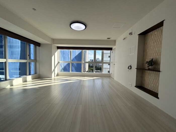 ｱﾙﾊﾞｯｸｽﾀﾜｰ金山駅前(802)の物件内観写真