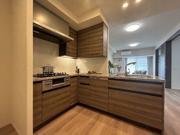 プラウドタワー名駅南(601)の物件内観写真