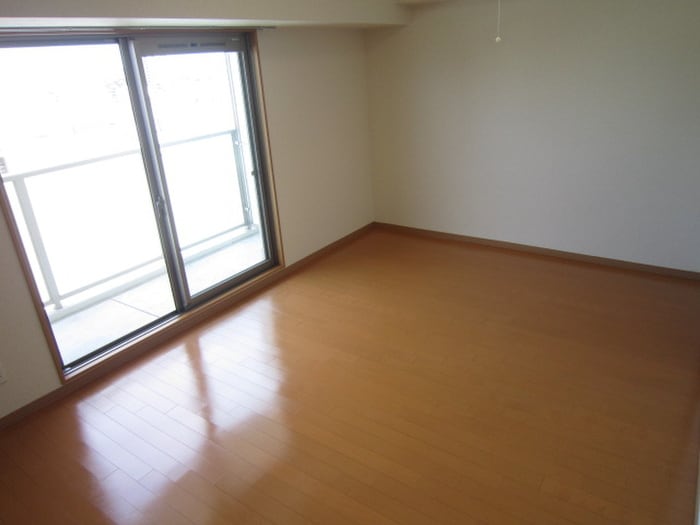 ピースプレイス牛巻の物件内観写真