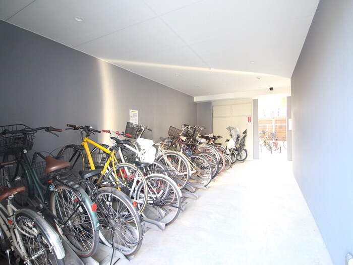 ラクラーレ大曽根の物件外観写真