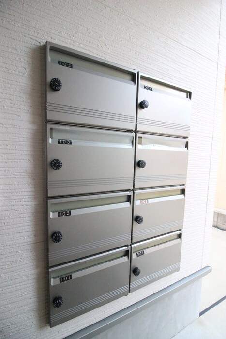 リバティ八田の物件外観写真