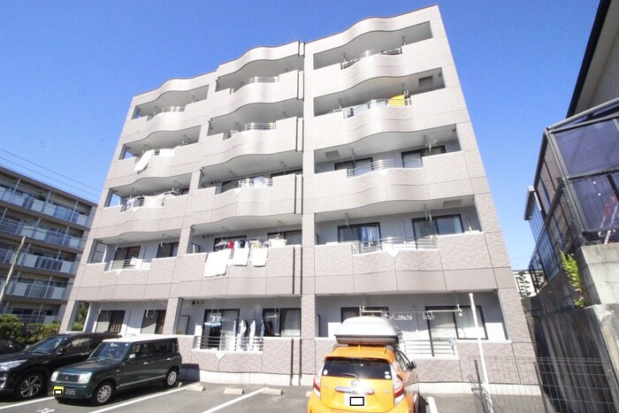 ビレッジあじきの物件外観写真