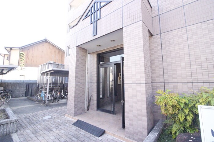 ビレッジあじきの物件外観写真