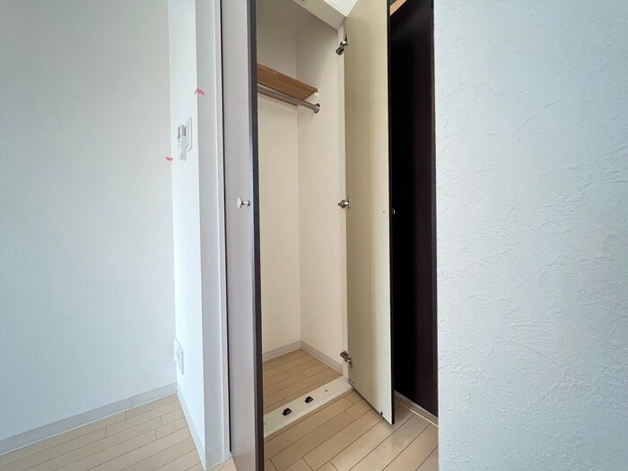 フローライト徳川の物件内観写真