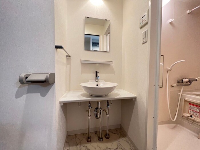 フローライト徳川の物件内観写真