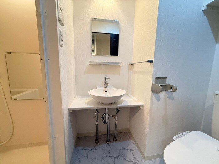 フローライト徳川の物件内観写真