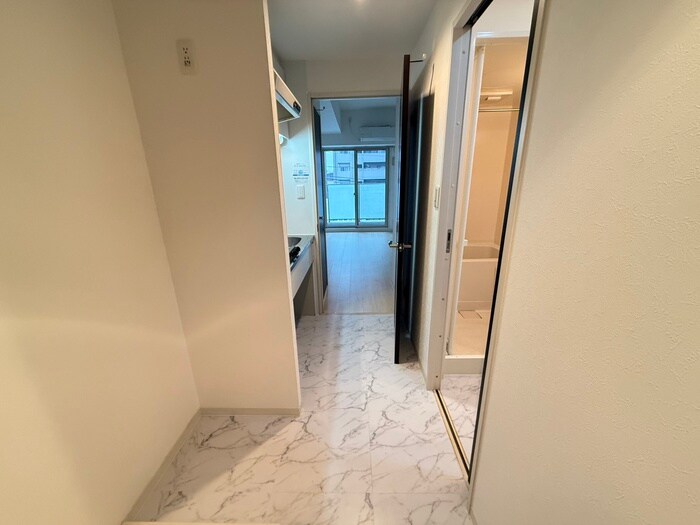 フローライト徳川の物件内観写真