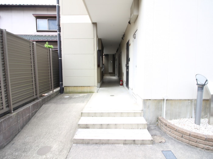 WOODY CASTLEの物件外観写真