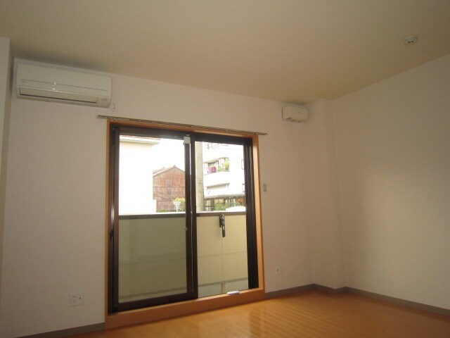 WOODY CASTLEの物件内観写真