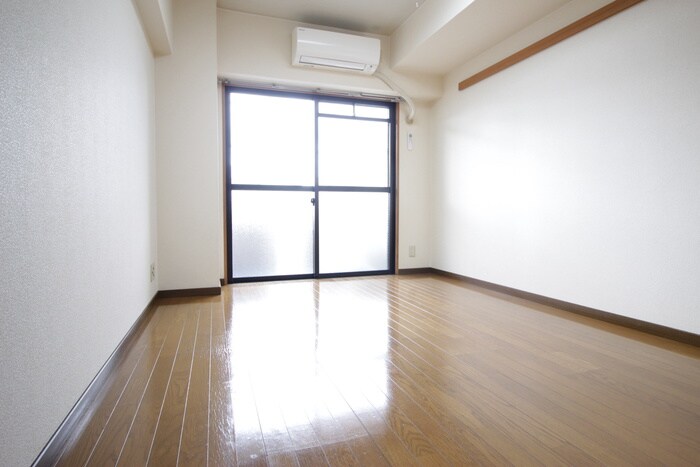 シャトル山貴の物件内観写真