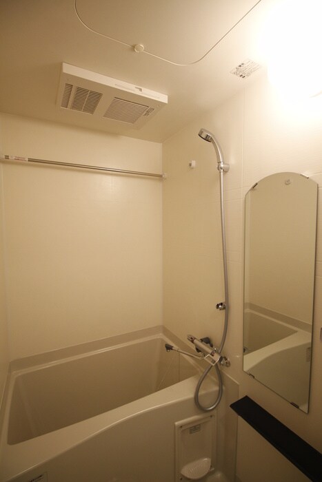 ディアレイシャス浅間町IIIの物件内観写真