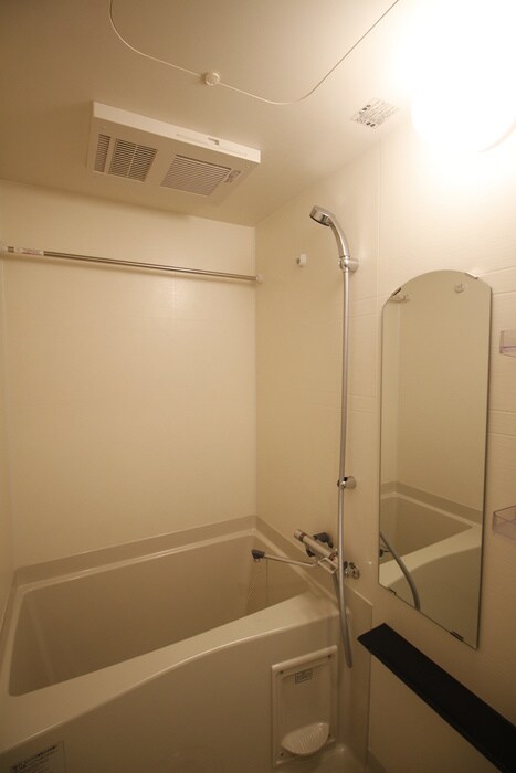 ディアレイシャス浅間町IIIの物件内観写真