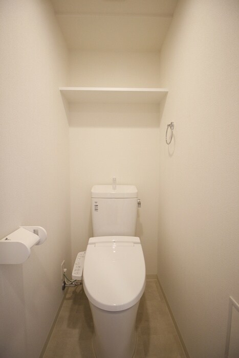 ディアレイシャス浅間町IIIの物件内観写真