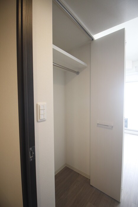 ディアレイシャス浅間町IIIの物件内観写真