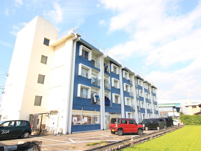 メゾン・ド・たまきの物件外観写真