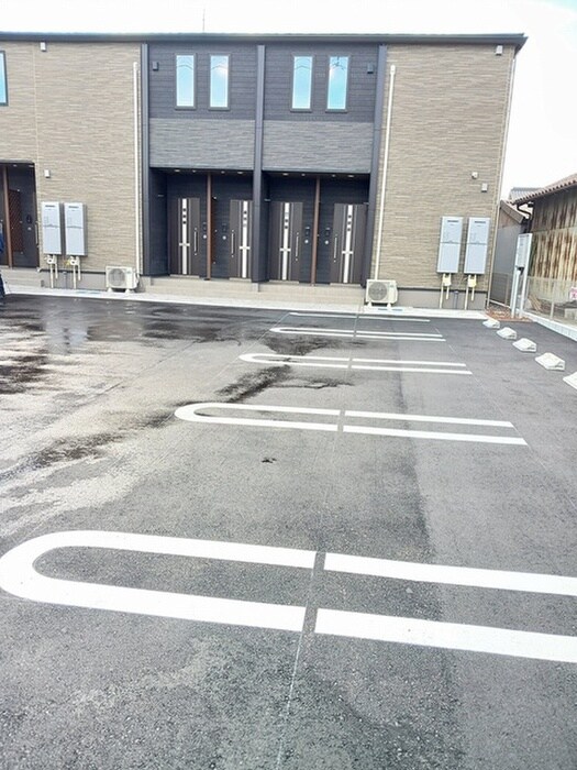 ウィンディ岩倉の物件外観写真