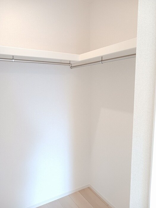 ウィンディ岩倉の物件内観写真