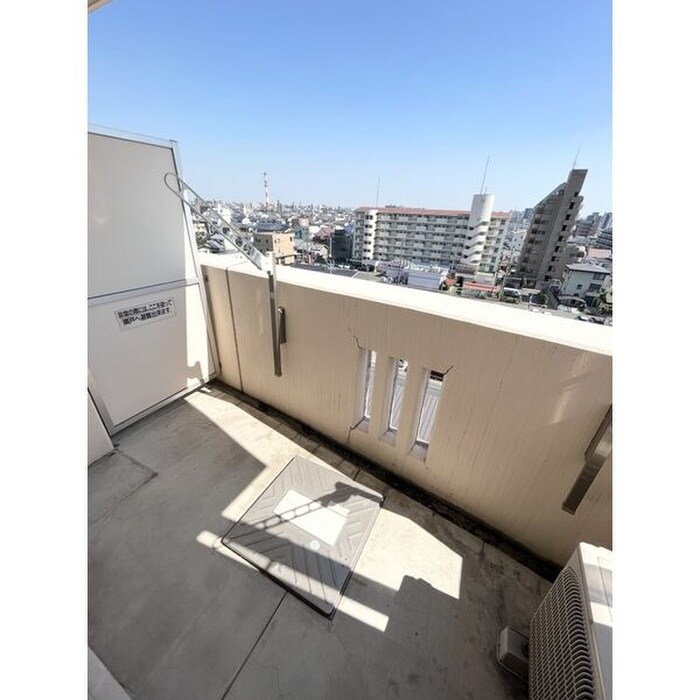 ロイヤルピジョン岩塚の物件内観写真