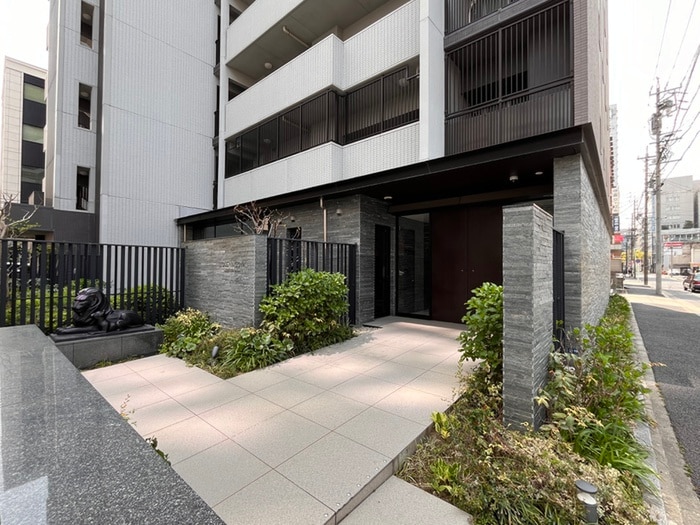 ﾗｲｵﾝｽﾞ名古屋ｽﾃｰｼｮﾝｱｸｼｽ(1304)の物件外観写真