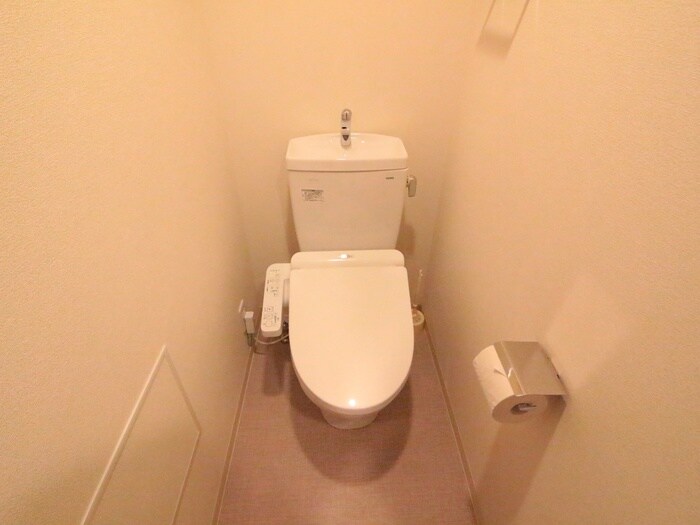 ﾌﾟﾚｻﾝｽ丸の内ｱﾃﾞﾙ(605)の物件内観写真