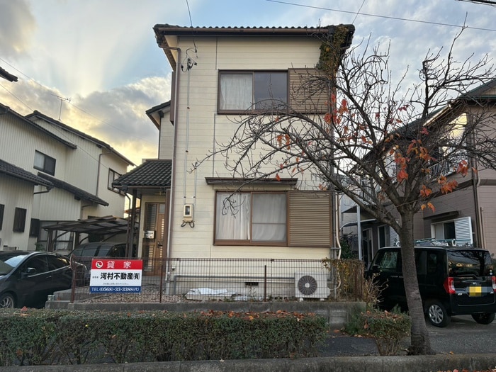 高山町４丁目貸家　１号棟の物件外観写真