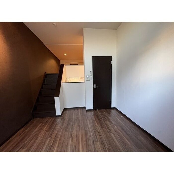 Creo中村公園弐番館の物件内観写真