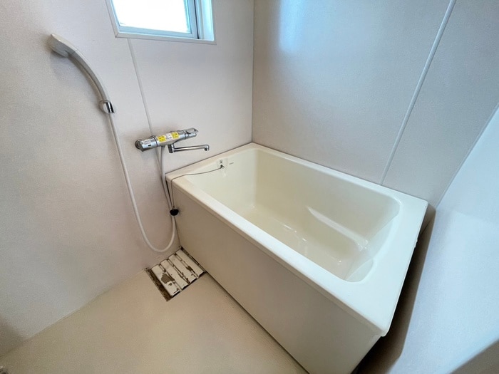 ベルシャトーまきの物件内観写真