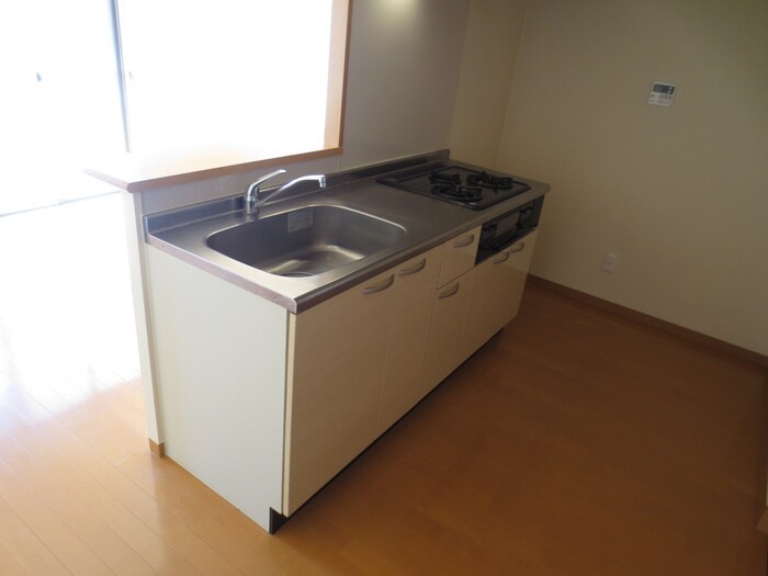 Ｍａｓｈｕ春日の物件内観写真