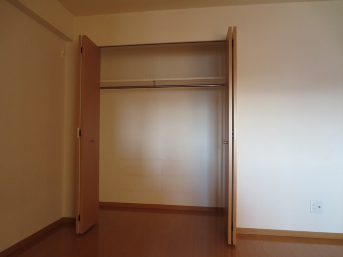 Ｍａｓｈｕ春日の物件内観写真