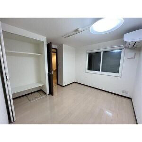 ダイアパレス三の丸西(202)の物件内観写真