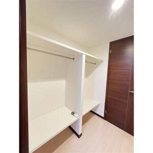 ダイアパレス三の丸西(202)の物件内観写真