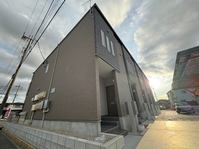 グランファミールの物件外観写真