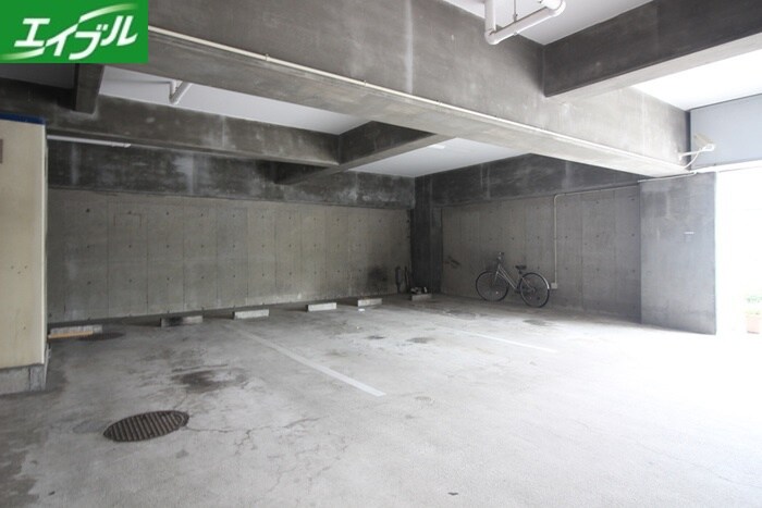 菱家ビルの物件外観写真