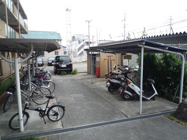 サンハイム夢来の物件外観写真