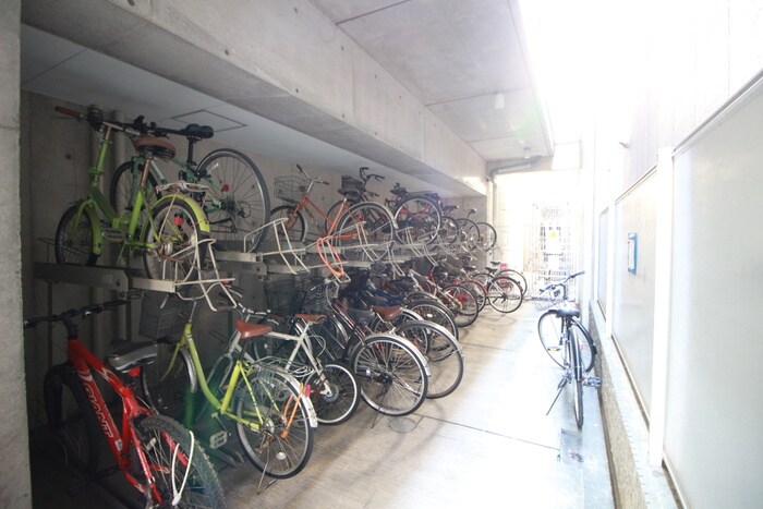 エルブ入船の物件外観写真