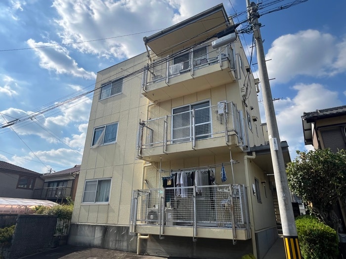 ハウス北屋敷の物件外観写真