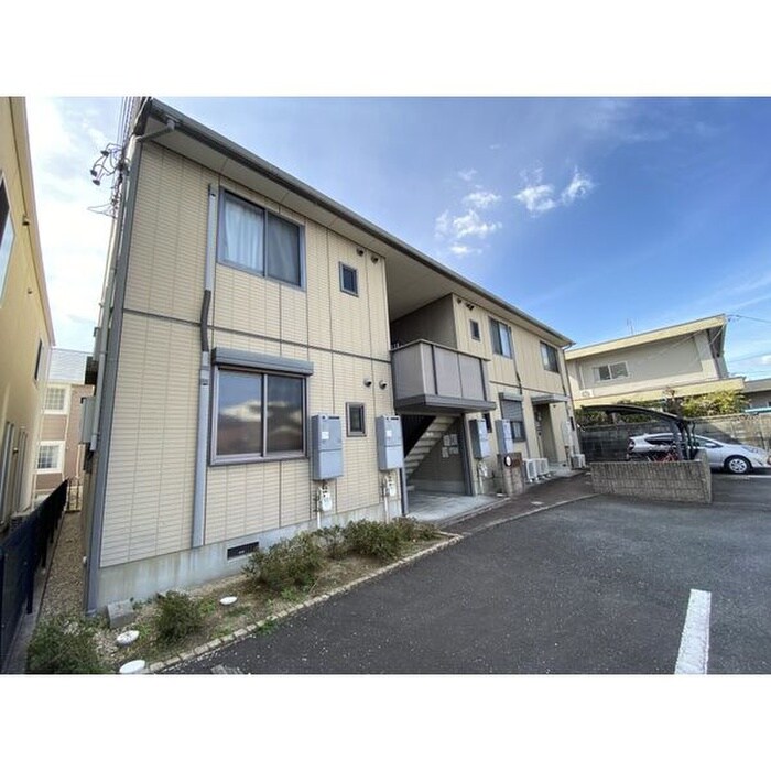 プルミエールの物件外観写真