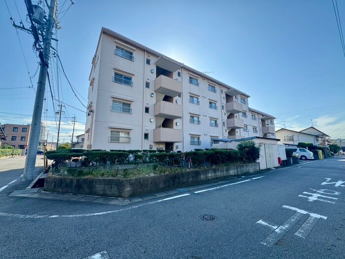 サクセスすずきの物件外観写真