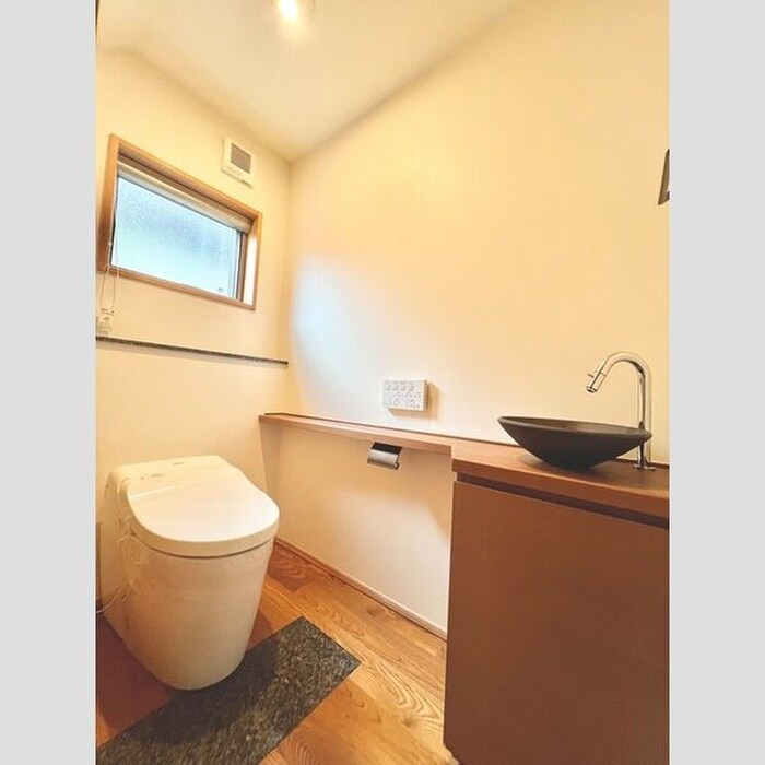 五色園4丁目戸建の物件内観写真