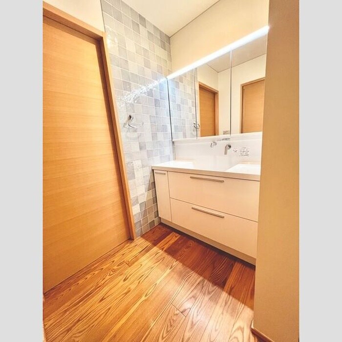 五色園4丁目戸建の物件内観写真