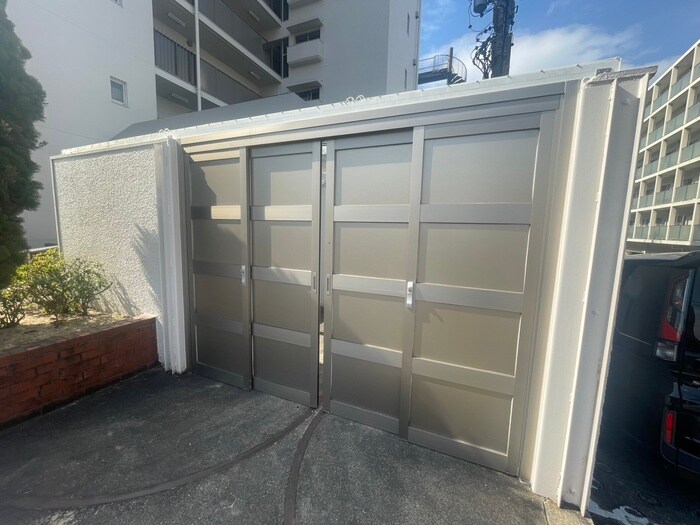 リリーハイツ八事(208)の物件外観写真